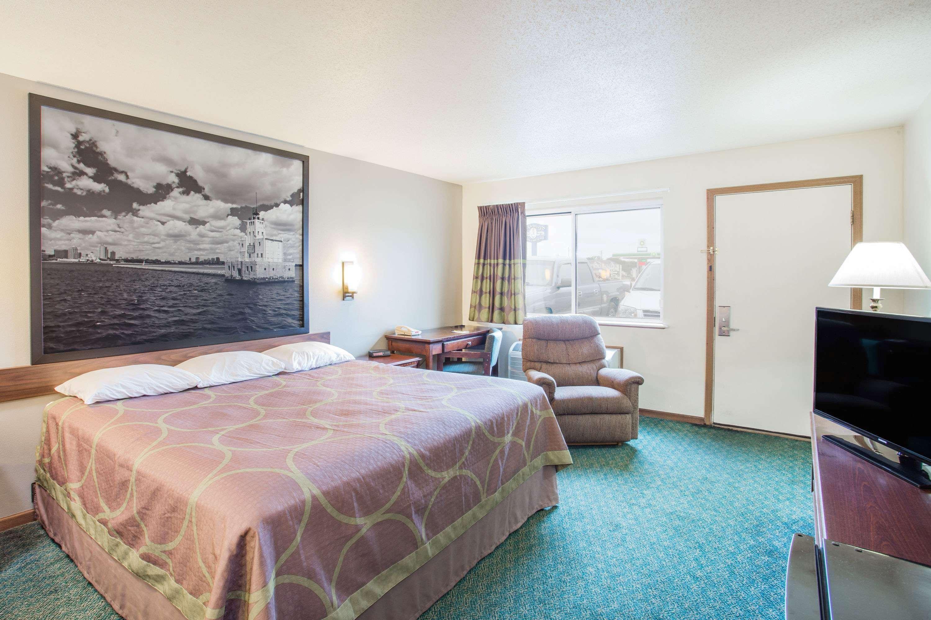 Super 8 By Wyndham Prairie Du Chien Hotel Luaran gambar