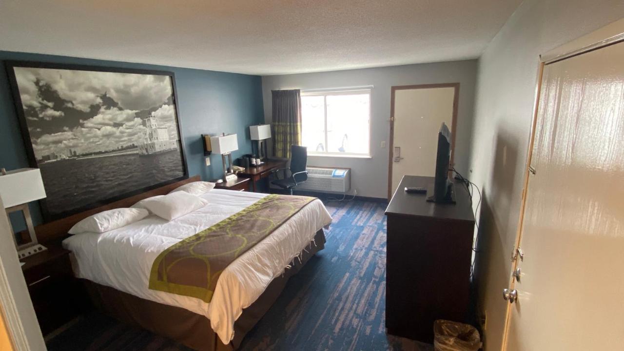 Super 8 By Wyndham Prairie Du Chien Hotel Luaran gambar